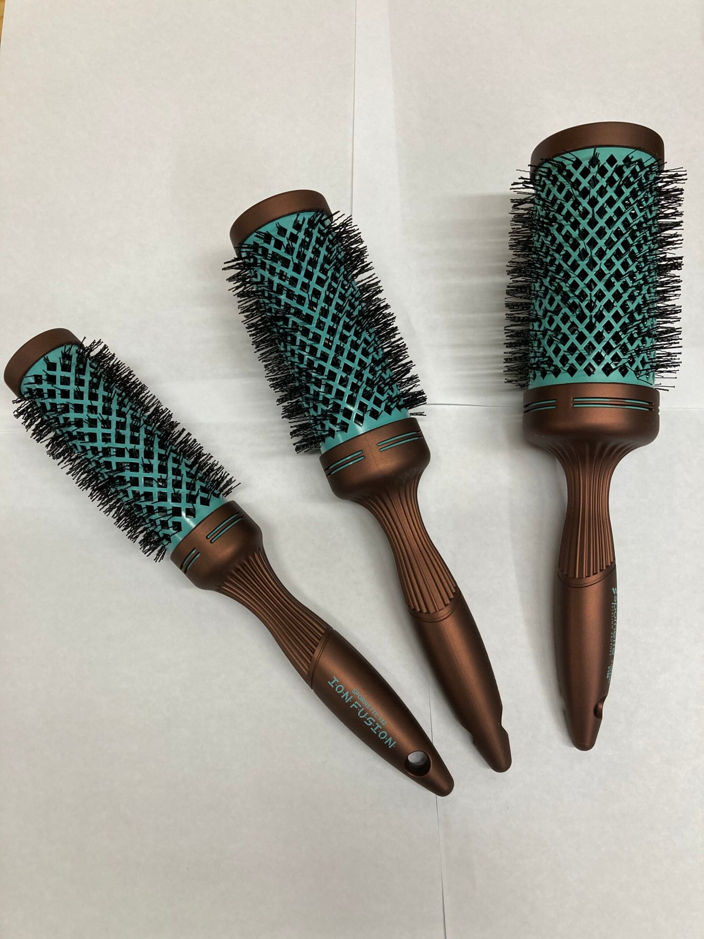 Spornette Ion Fusion Round Brush