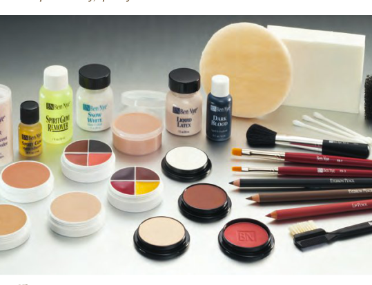 Crème Theatrical Makeup Kit