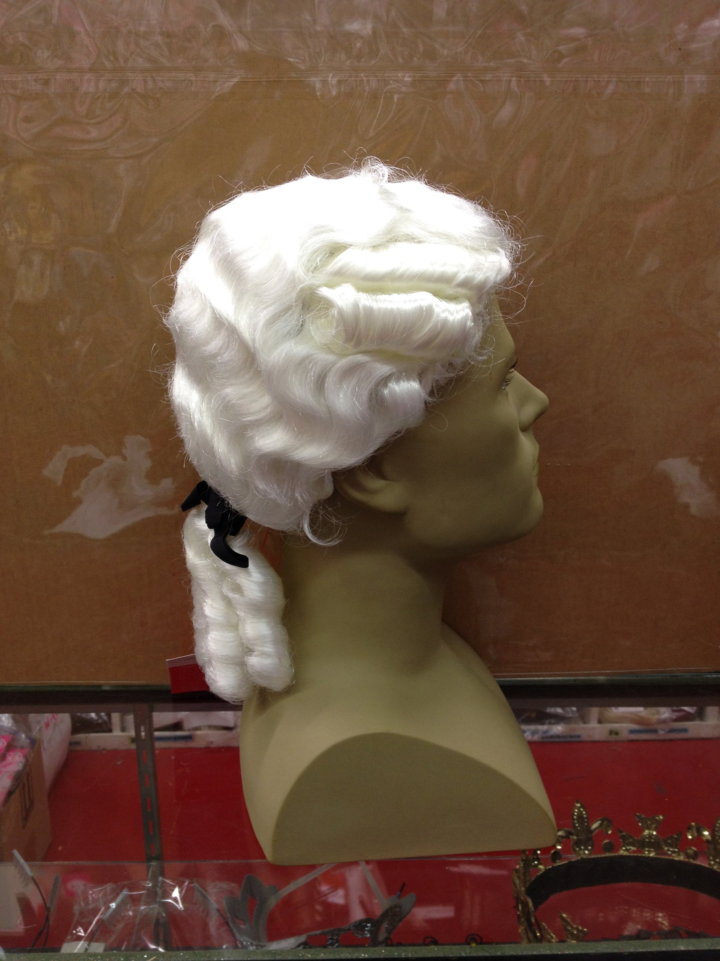 Lacey's Colonial Men's Wig
